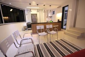 Gohouse - Nascimento 408 *