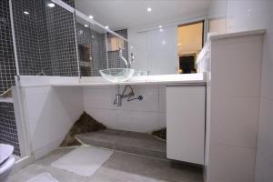 Gohouse - Nascimento 408 *